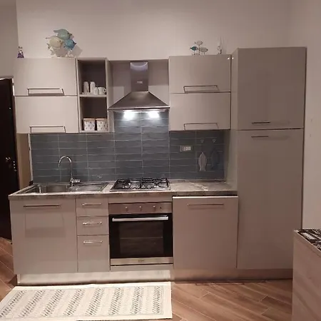 Appartamento Linda A Pochi Passi Dal Mare - 011030-lt-0357